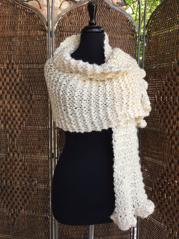 "Deco" - Rectangle Ruffle Wrap